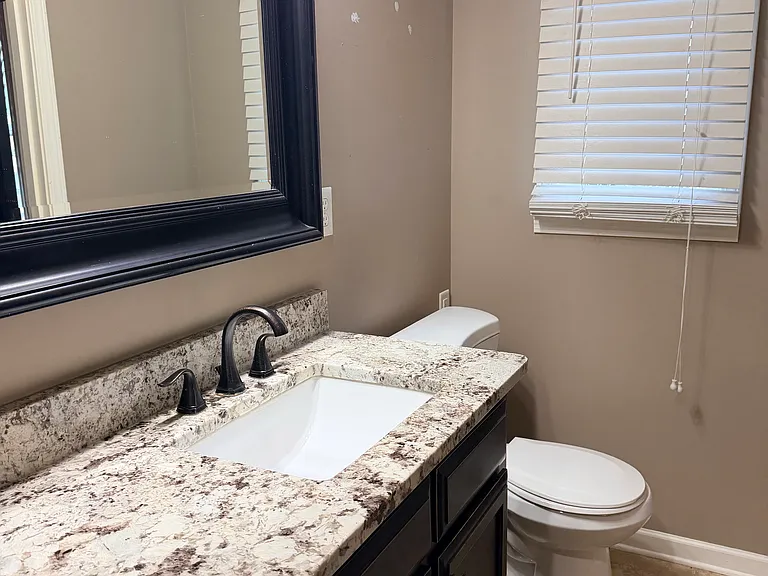 4922 Amboy Rd — Photo 11