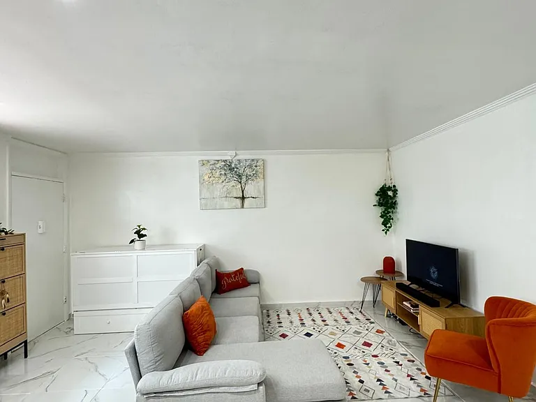 949 Pennsylvania Ave #209 — Photo 1