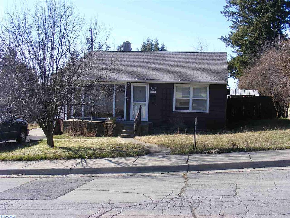 1st image of 625 NW Charlotte St