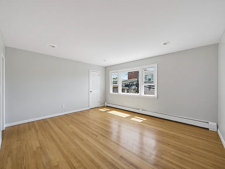 194 Congress St #3 — Photo 21