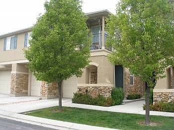 1st image of 3886 Vendee Ave