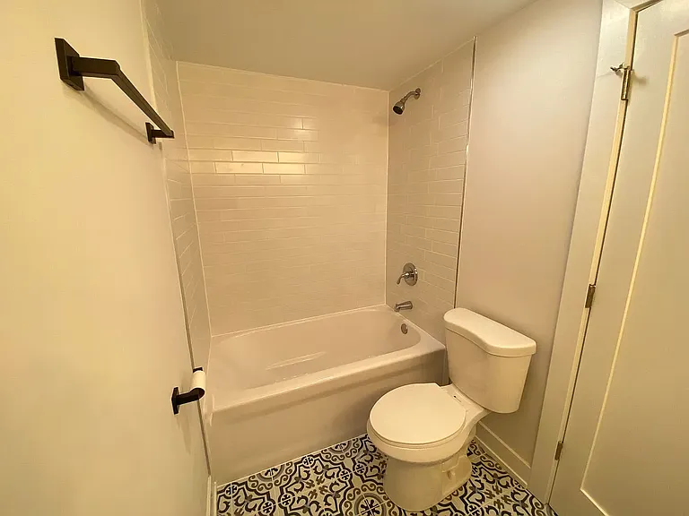 2725 N Drake Ave #1 — Photo 9