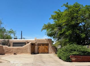 1447 Vassar Dr NE, Albuquerque, NM 87106