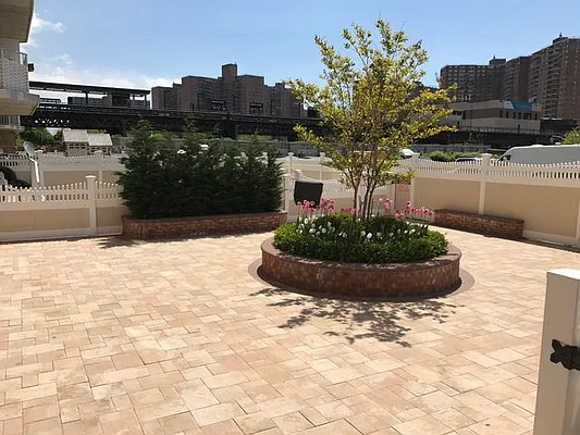 Rented by Luxor Homes & Investment Realty | media 1