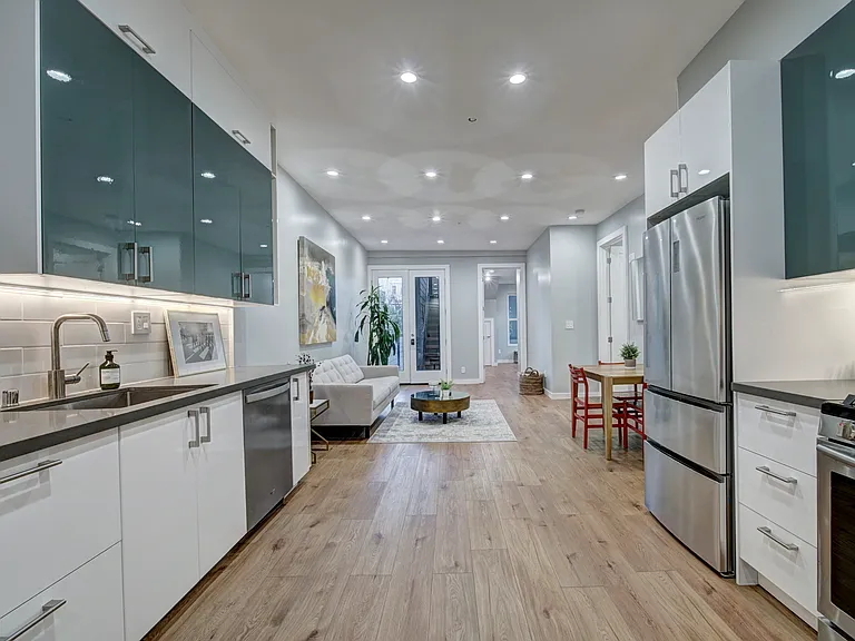 3481 Mission St #1 — Photo 3