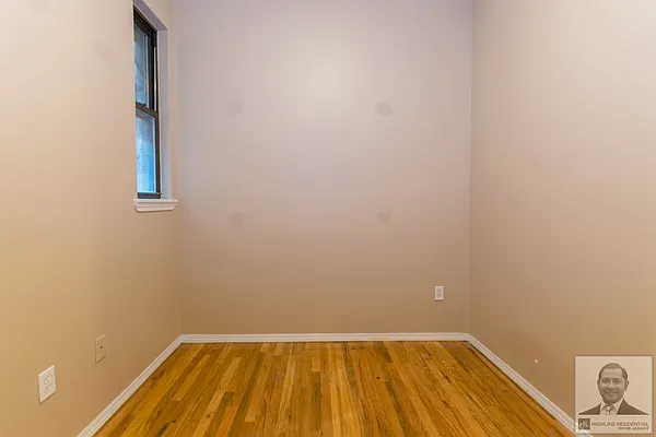 Rented by Garfield Realty  | media 31