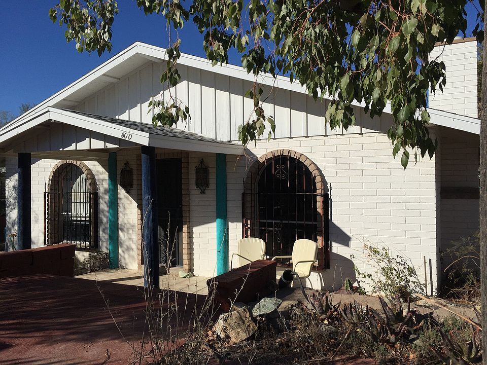 400 W Morondo Avenue