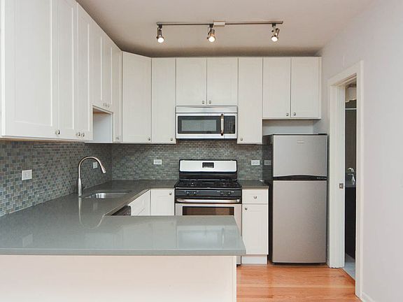 2nd image of 2834 W Palmer St APT 307