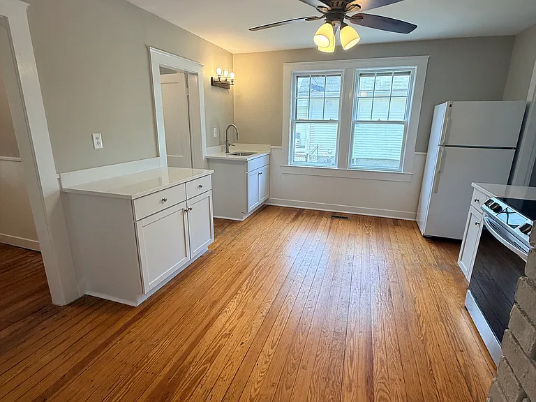 260 Providence Rd #1 — Photo 8