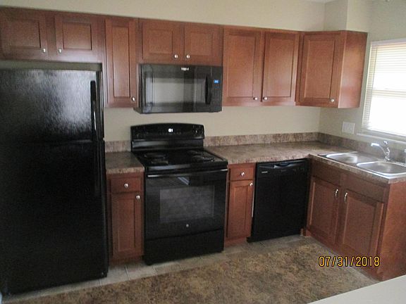 4th image of 3695 Elbern Ave