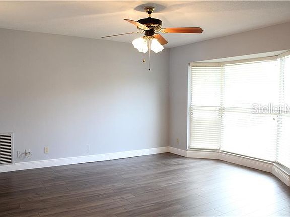 5th image of 2930 166th Ave N
