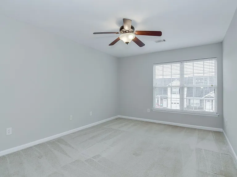317 Hogan Way — Photo 24
