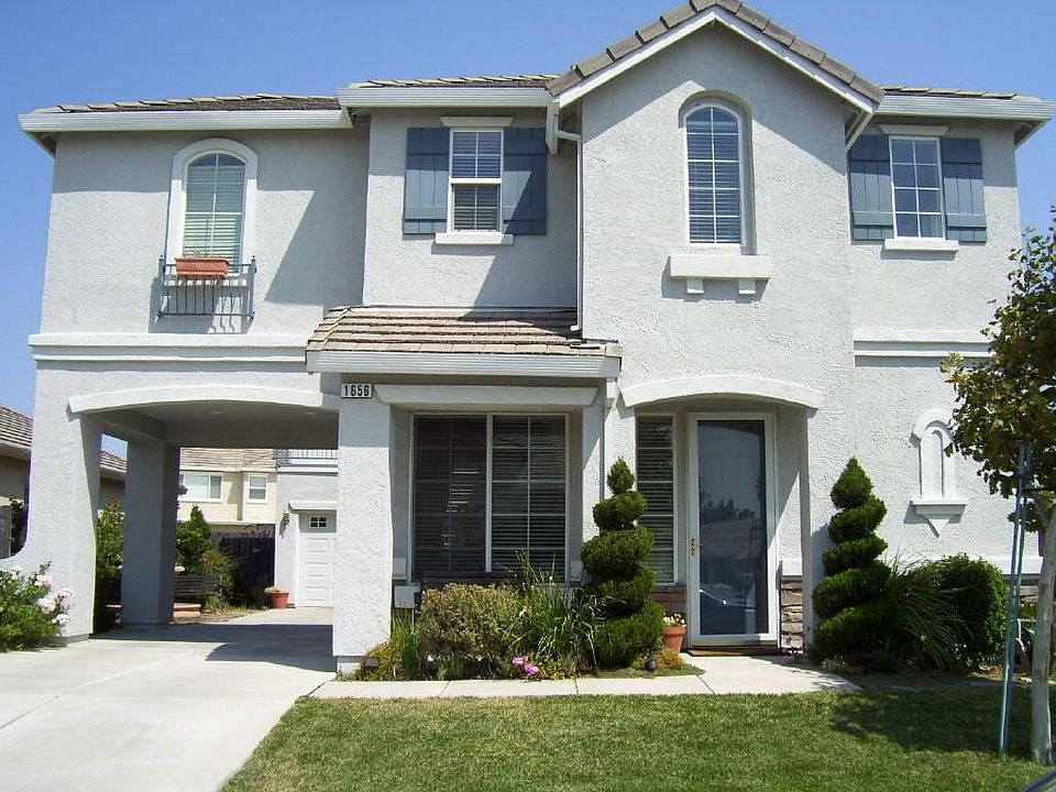 2nd image of 1656 Hickam Cir