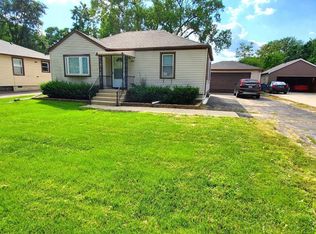 1304 Hamilton Ave, Elmhurst, IL 60126