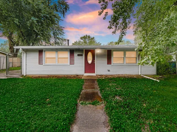 1439 215th St, Dyer, IN 46311