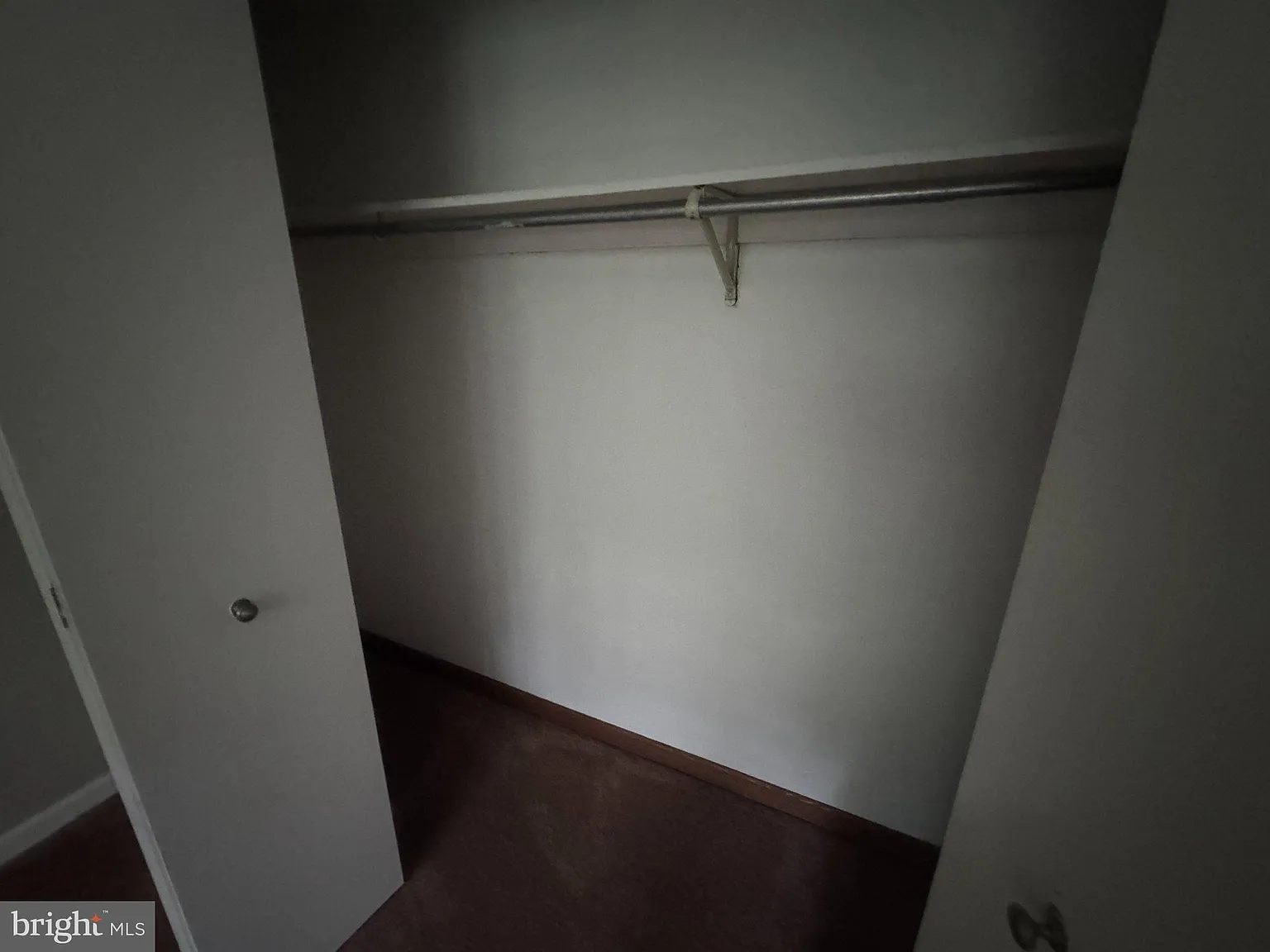 2 bed, 1.0 bath, 850 sqft, $1,075 — Photo 4