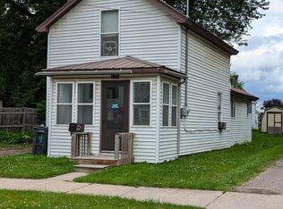 323 Amanda St, Sault Sainte Marie, MI 49783