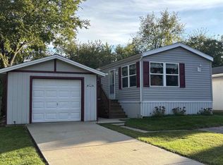 N2639 County Road Z Rd #B25, Dousman, WI 53118