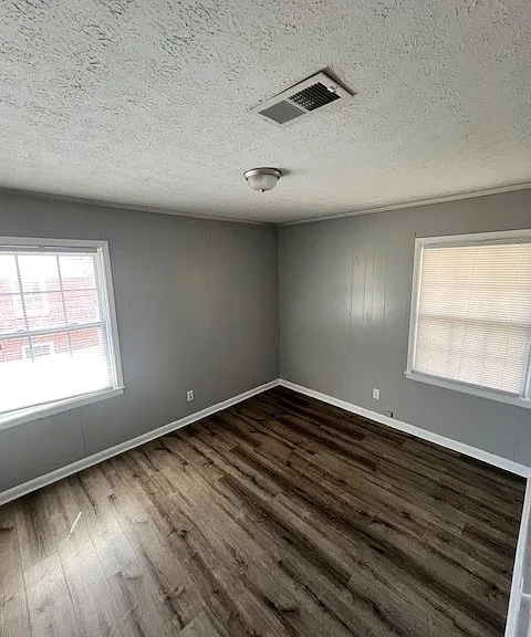 453 Highland Ave #C — Photo 4