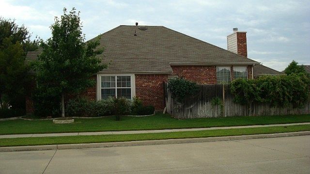 2nd image of 3125 Fox Hollow Dr