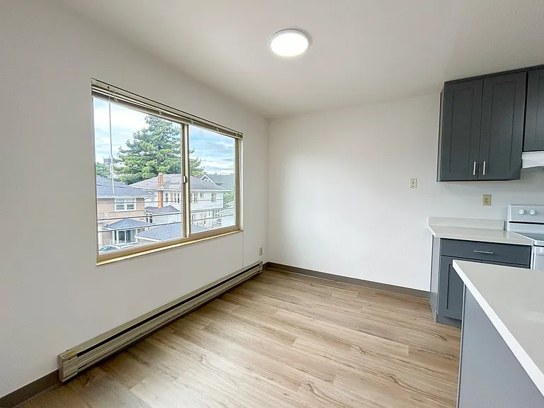 Wingate Apartments — Photo 19