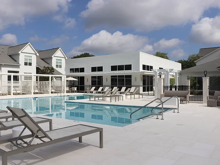The Vineyard at Castlewoods Apartment Homes — Photo 36