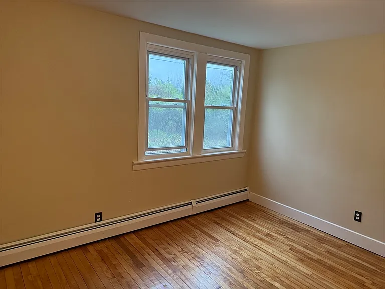 84 Emerald Rd #1 — Photo 14