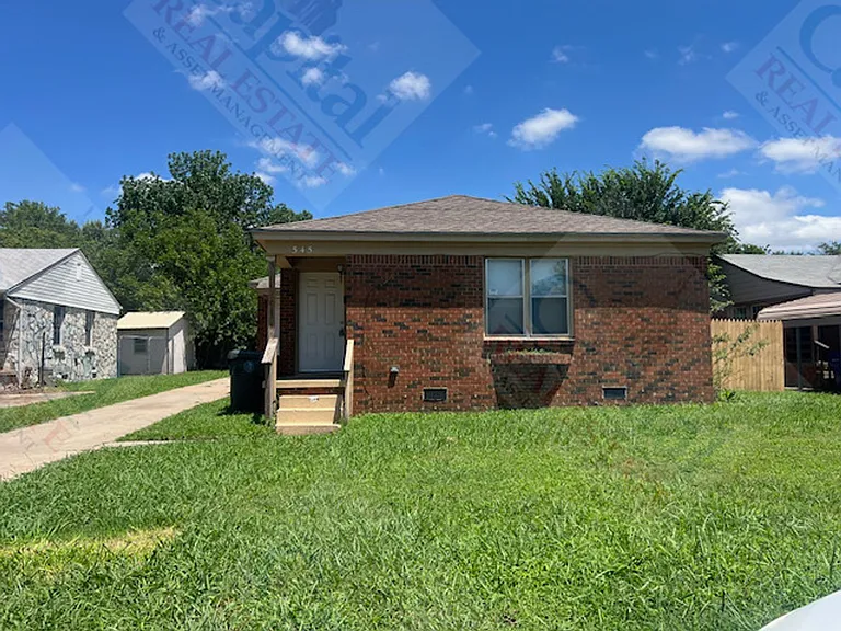 545 Babb Dr — Photo 1