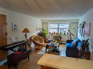 15 Commonwealth Ct APT 12, Brighton, MA 02135