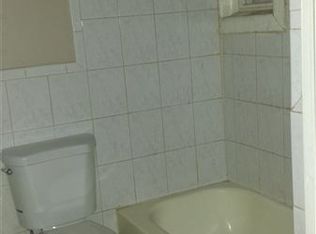 136 Goodwin Ave, Newark, NJ 07112