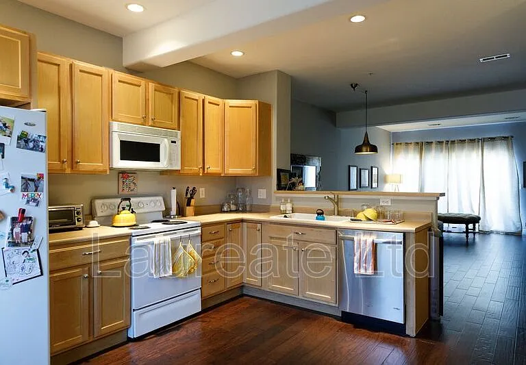 2767 W Riverwalk Cir #I — Photo 1