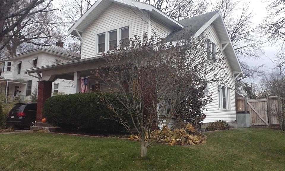 1st image of 16 Mansfield Ave