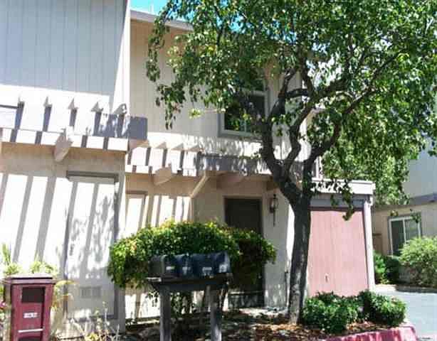 1st image of 32026 N Arya Ct