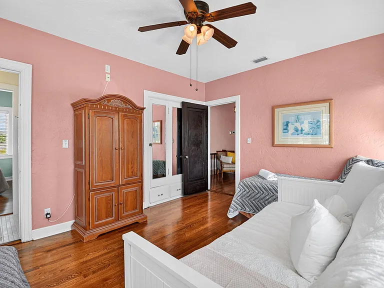 227 Foresteria Dr — Photo 48