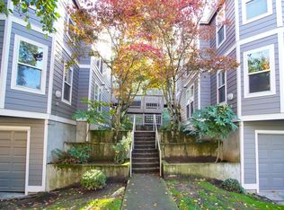 235 SW Hooker St APT 3, Portland, OR 97201