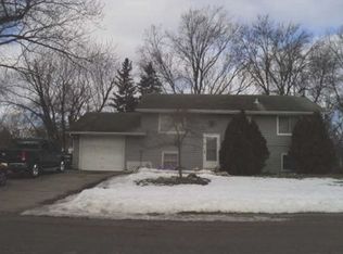 8176 Henna Ave S, Cottage Grove, MN 55016