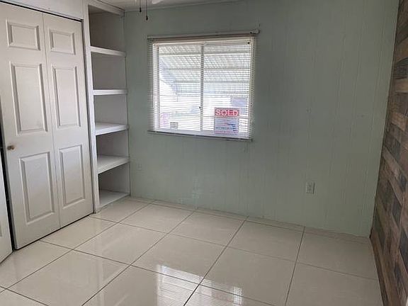 5th image of 3255 Brown St #194