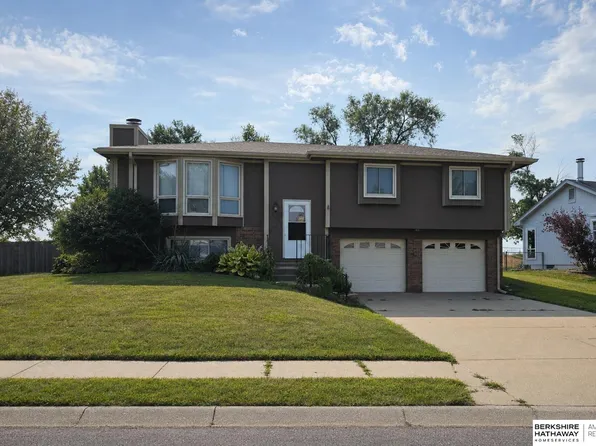 500 Fort St, Papillion, NE 68046