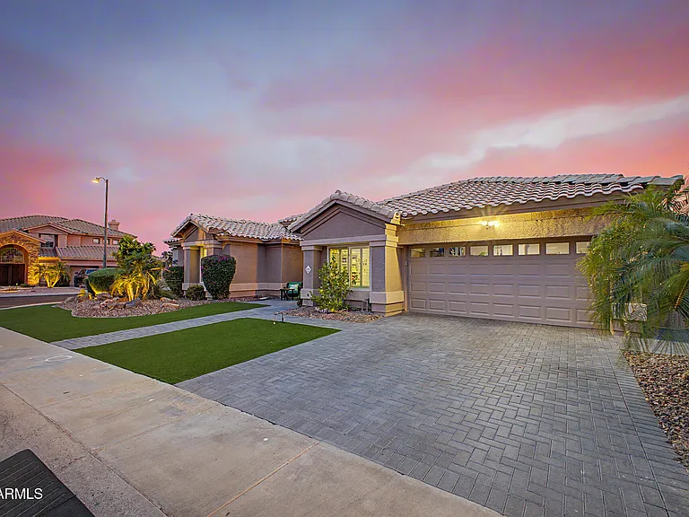 22504 N 61st Dr — Photo 3