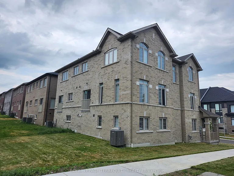 2602 Apricot Ln — Photo 4