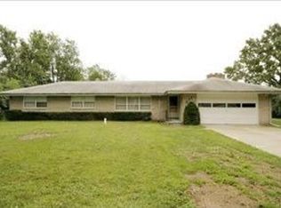 871 Raymond Rd S, Battle Creek, MI 49014