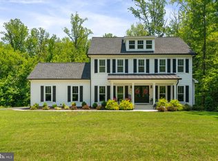 30 Melvin Dr, Fredericksburg, VA 22406