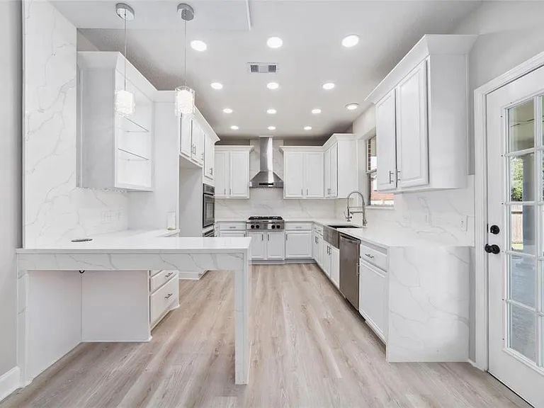 457 Corridor Way — Photo 16