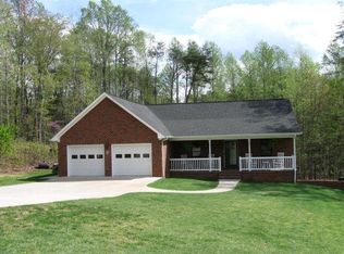 87 Ellsworth Ct, Ridgeway, VA 24148