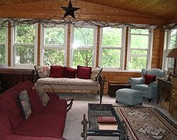 Sunroom/Family room