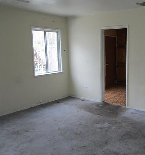 2nd image of 243 N Cerritos Ave
