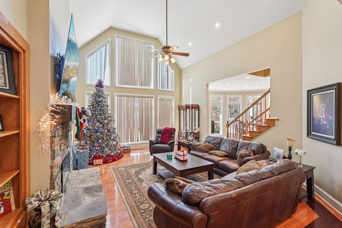 next background image