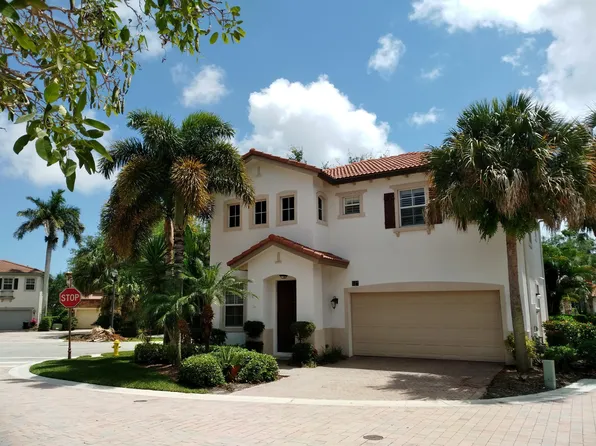 521 Tomahawk Ct, Palm Beach Gardens, FL 33410