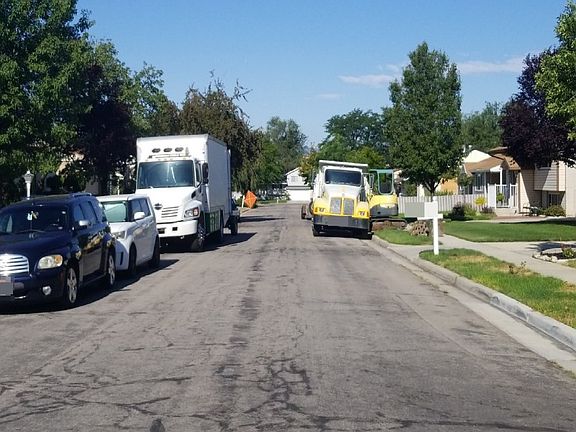 4th image of 868 E Hollyhock Ave