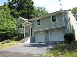 727 Tabor Rd, Morris Plains, NJ 07950